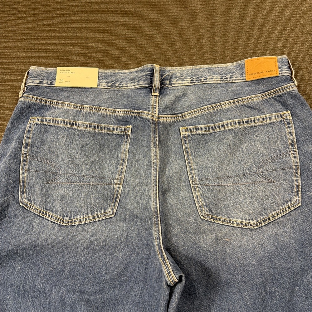 New American Eagle‎ Dreamy Low-Rise Baggy Flare Simply Dark Raw Hem Jean 18 34W - Picture 6 of 9